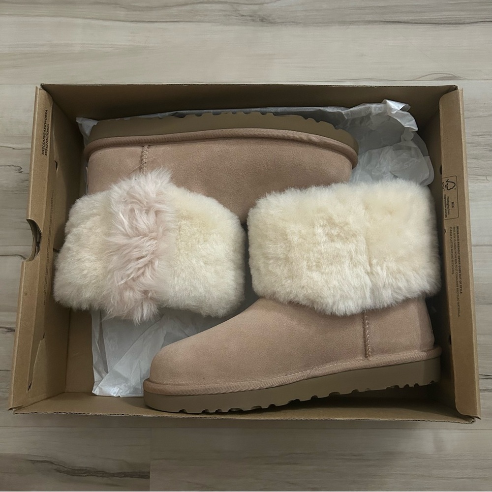 UGG Classic Mini Wisp Boot Women’s Size 6 Brand New W/ Box